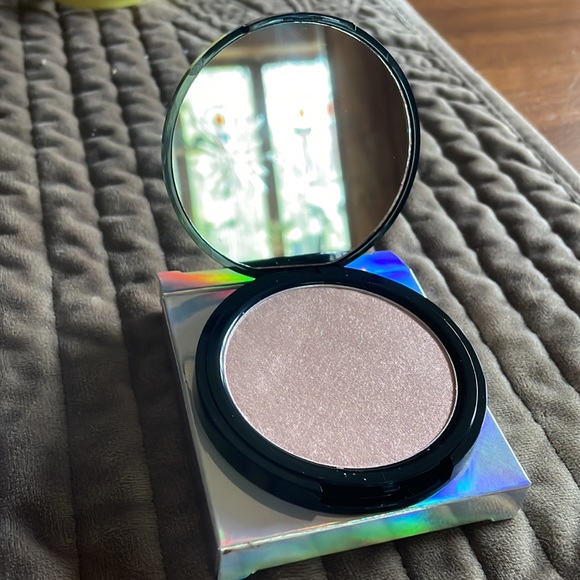 Aesthetica highlighter lunar & Phoenix, mascara - Picture 5 of 6